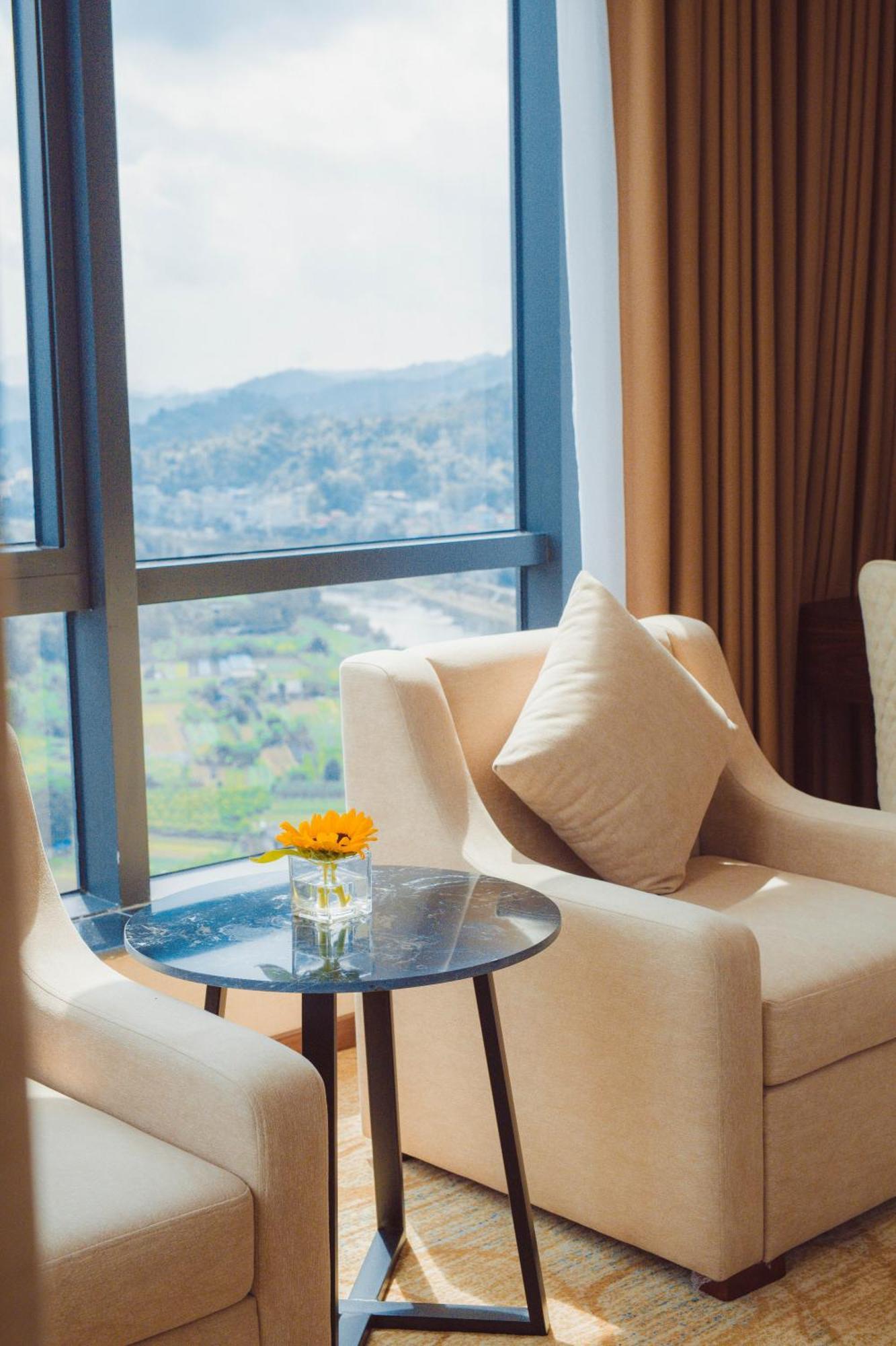 Muong Thanh Luxury كاو بانغ المظهر الخارجي الصورة