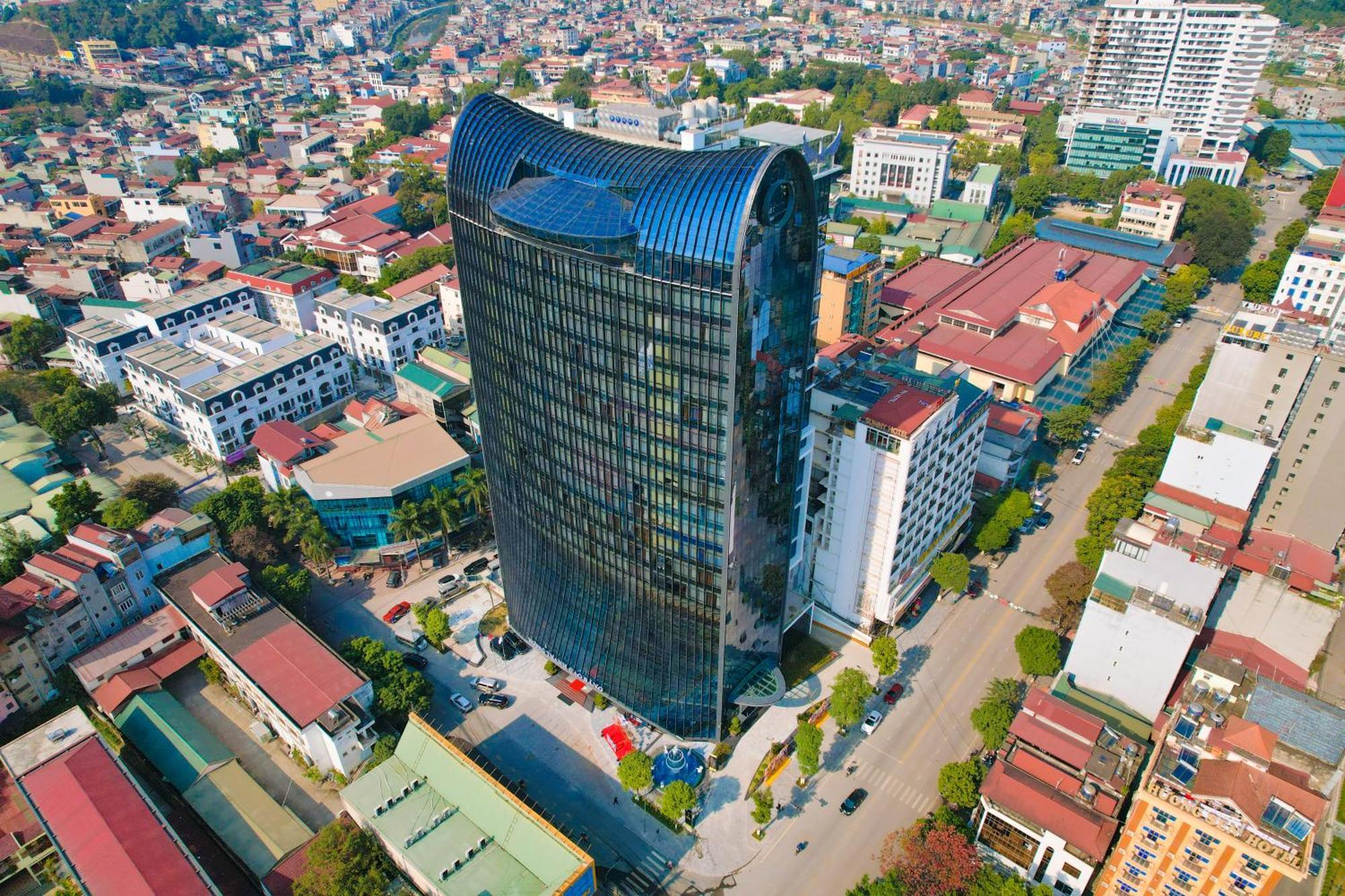 Muong Thanh Luxury كاو بانغ المظهر الخارجي الصورة