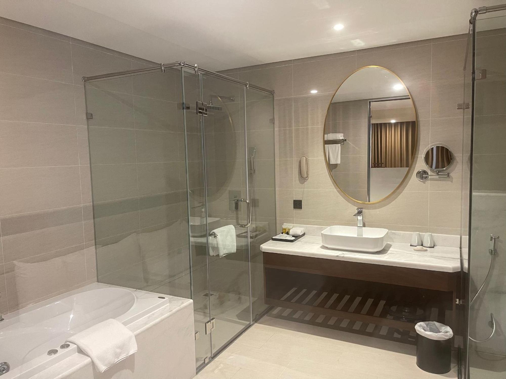 Muong Thanh Luxury كاو بانغ المظهر الخارجي الصورة